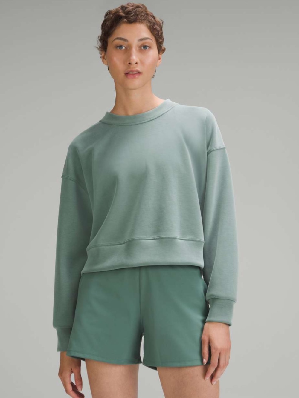 Lululemon Softstream Perfectly Oversized Crewneck in Medium Forest